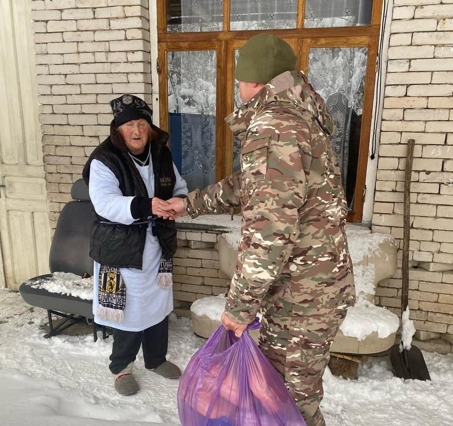 თავდაცვის ძალების წარმომადგენლები იმერეთის რეგიონში დიდთოვლობით გამოწვეული პრობლემების აღმოფხვრაში აქტიურად მონაწილეობენ