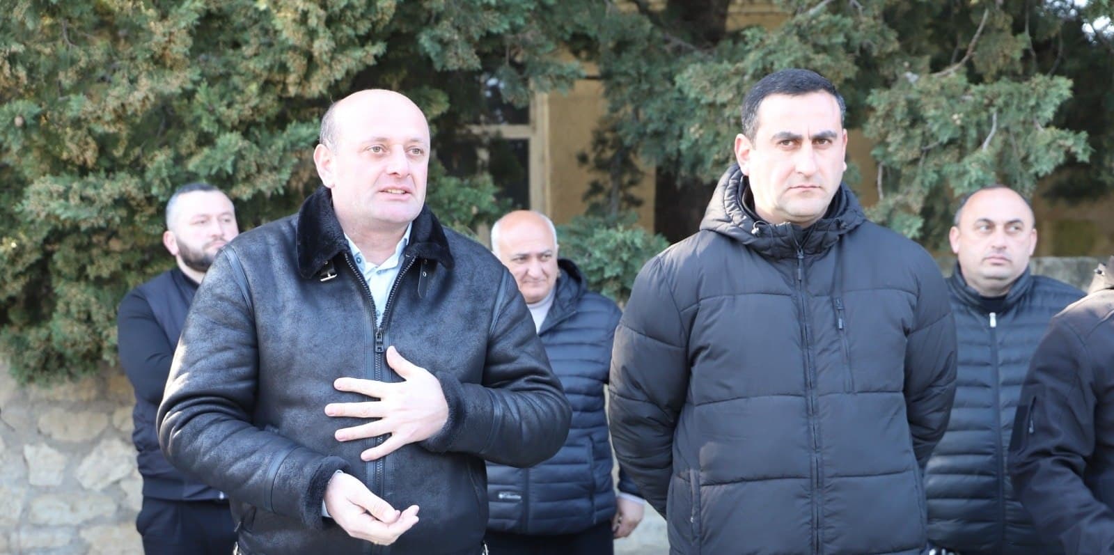 Frontnews image description