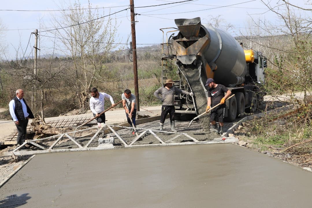 თერჯოლის მუნიციპალიტეტში ორი სოფლის საავტომობილო გზის რეაბილიტაცია მიმდინარეობს