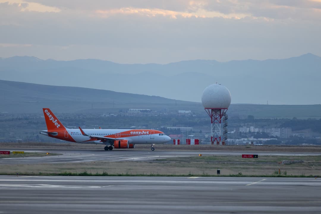 თბილისის საერთაშორისო აეროპორტში EasyJet-მა პირველი რეისი შეასრულა