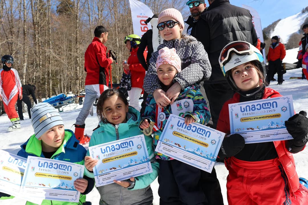 “ბაკურიანობა 2025”-ის ფარგლებში, კოხტაგორის მიმდებარე ტერიტორიაზე სპორტული ღონისძიებები გაიმართა