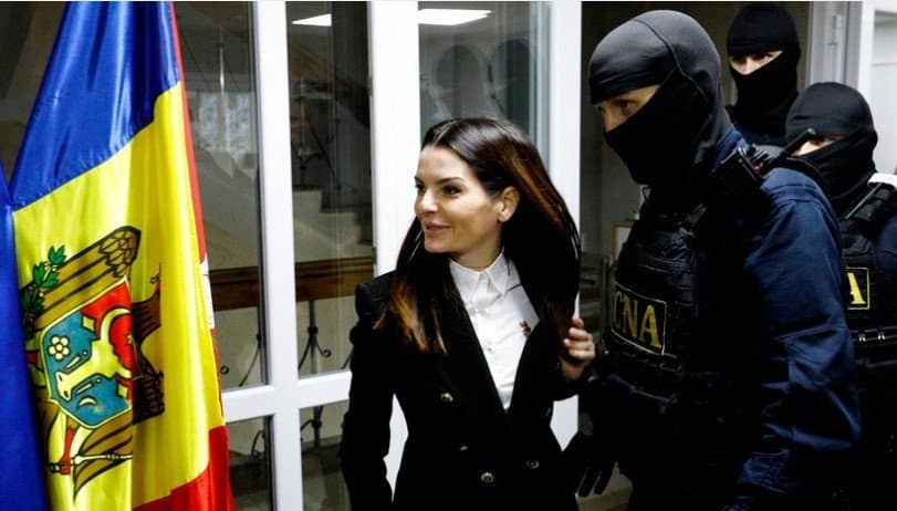 Frontnews image description