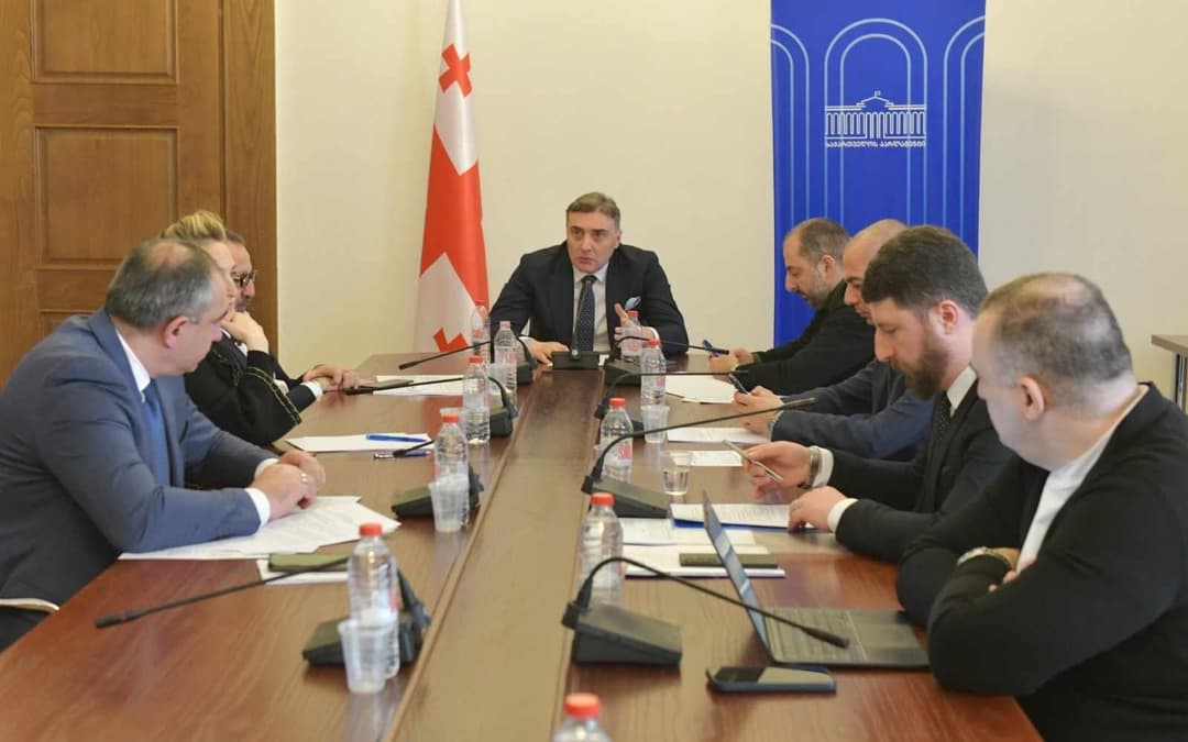 დარგობრივი ეკონომიკისა და ეკონომიკური პოლიტიკის კომიტეტმა “მაუწყებლობის შესახებ” კანონში ცვლილებების შესახებ ორი კანონპროექტი განიხილა