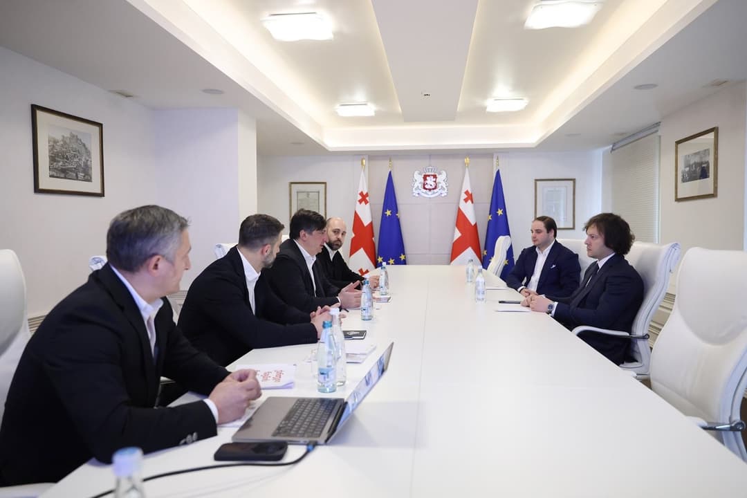 ირაკლი კობახიძემ რაგბის კავშირის პრეზიდენტთან სარაგბო ინფრასტრუქტურის განვითარების საკითხი განიხილა