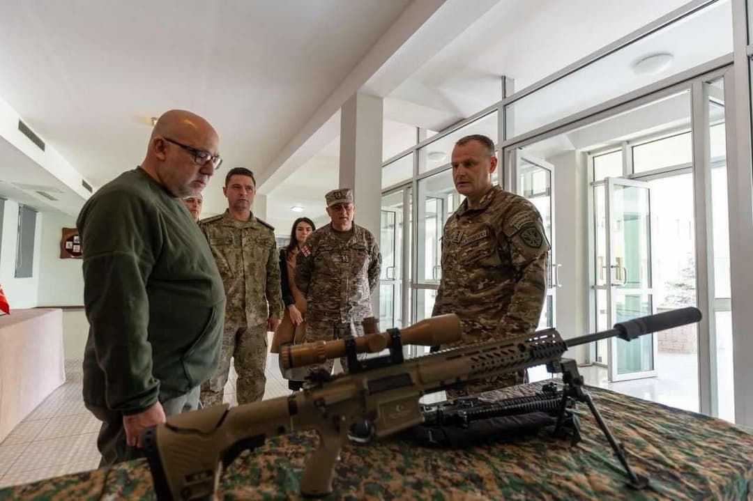 თურქულმა მხარემ თავდაცვის ძალების სპეციალური ოპერაციების სარდლობას მოიერიშე შაშხანები გადასცა