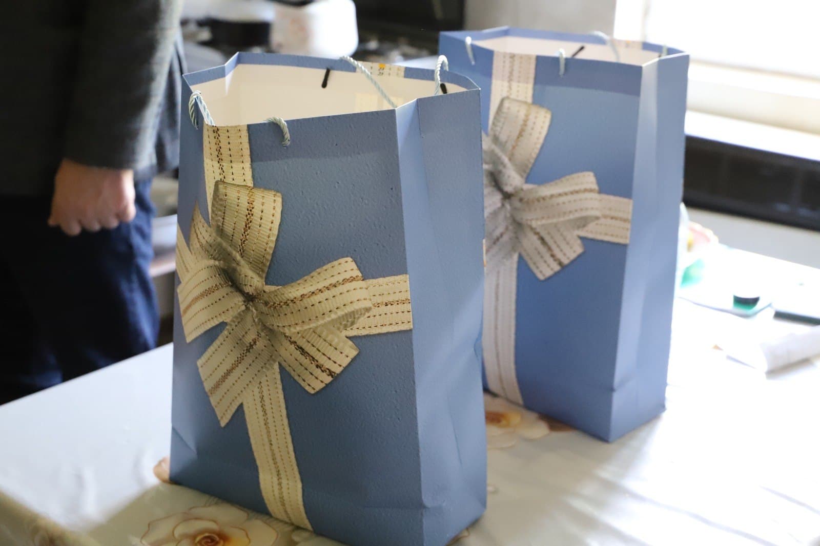 Frontnews image description