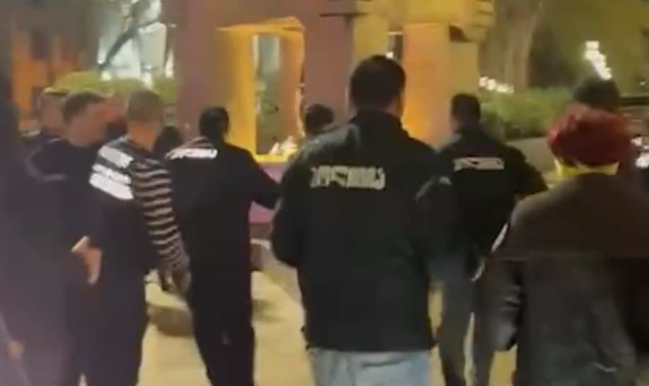 პარლამენტთან მიმდინარე საპროტესტო აქციაზე 3 ადამიანი დააკავეს