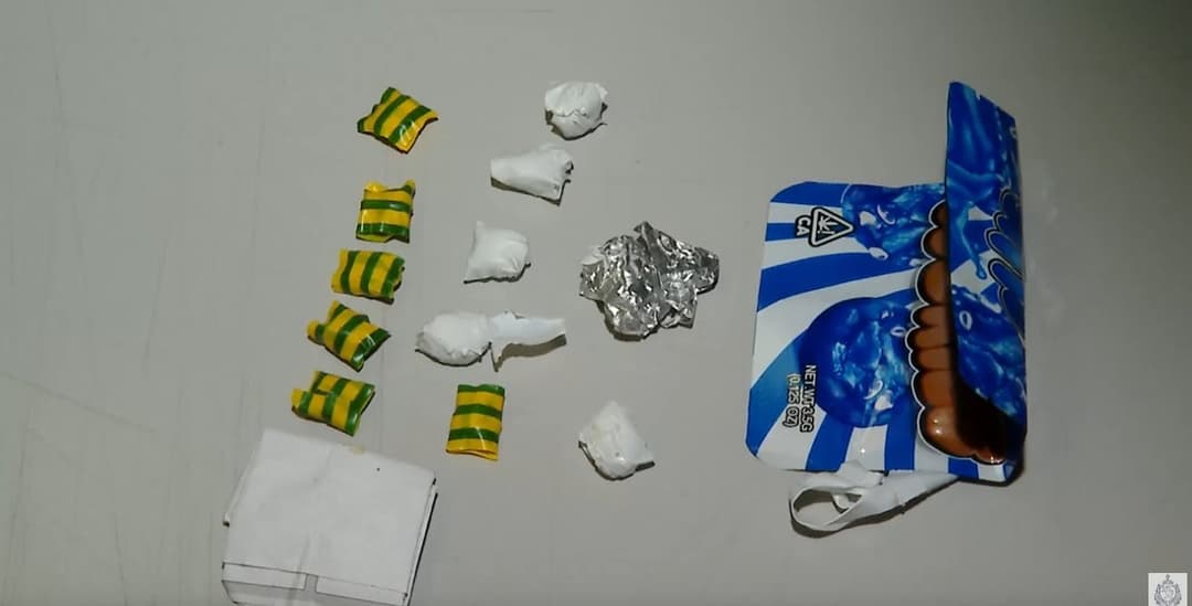 საპატრულო პოლიციამ ნარკოდანაშაულის ბრალდებით უცხო ქვეყნის მოქალაქეები დააკავა – ამოღებულია განსაკუთრებით დიდი ოდენობით ნარკოტიკი