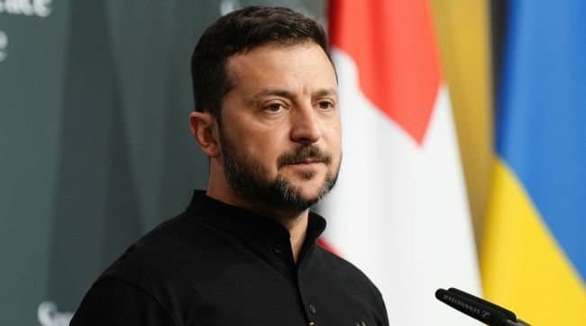 ზელენსკი – სამშვიდობო მოლაპარაკებების დასაწყებად რუსეთმა უნდა შეწყვიტოს უკრაინაზე თავდასხმა