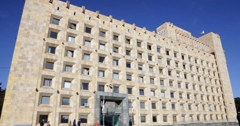 მთავრობის განკარგულებით, ოზურგეთის მუნიციპალიტეტში დიდთოვლობით გამოწვეული ნგრევის შედეგად გარდაცვლილის ოჯახს ერთჯერადად 20 000 ლარი გადაეცემა