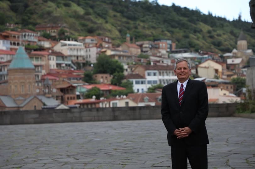 Frontnews image description