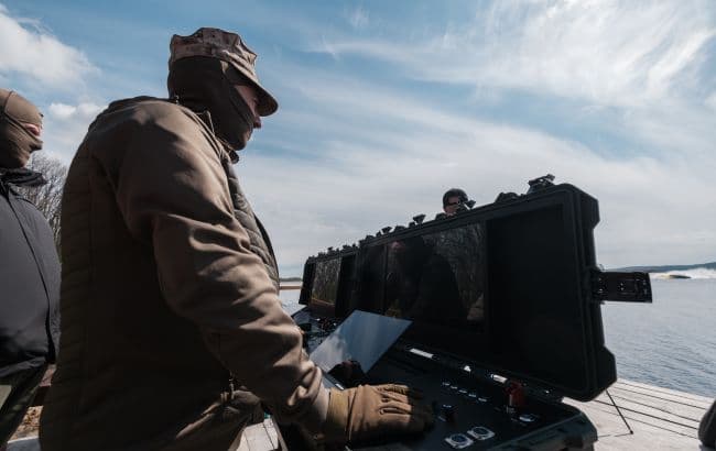 Frontnews image description