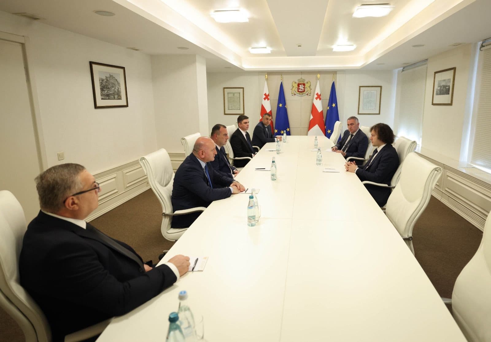 PM Kobakhidze met with the newly appointed officials at the Government Administration.