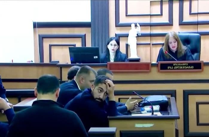 გიორგი ჩიკვაიძეს თავისუფლების 9 წლით, ირაკლი პაპიაშვილის კი 8 წლით აღკვეთა მიუსაჯეს