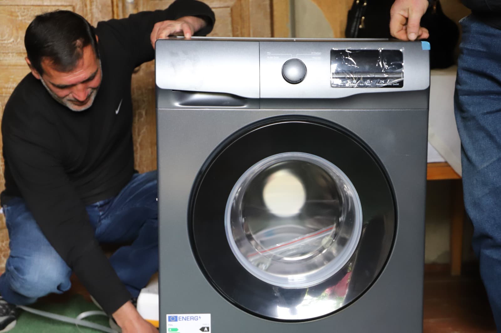 Frontnews image description