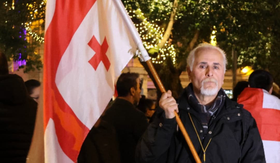 თემურ ქათამაძეს საქართველოდან სასამართლო პროცესის დასრულებამდე არ გააძევებენ, მის ინტერესებს სტრასბურგში სოციალური სამართლიანობის ცენტრი დაიცავს