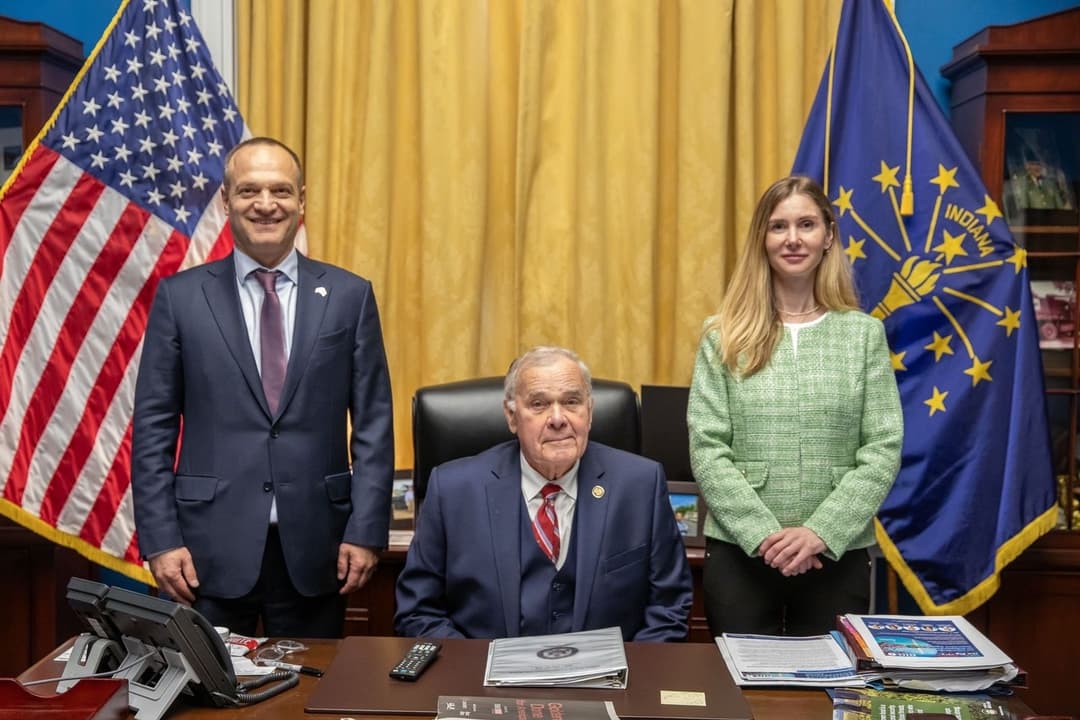 თინა ბოკუჩავამ და პეტრე ცისკარიშვილმა კონგრესმენ ჯიმ ბერდთან შეხვედრა გამართეს