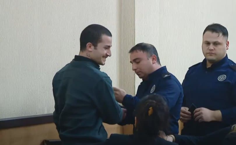 მათე დევიძის სასამართლო პროცესზე ბრალდების დასკვნით სიტყვას ხმაური მოჰყვა