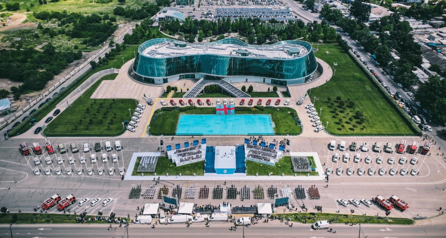 Frontnews image description