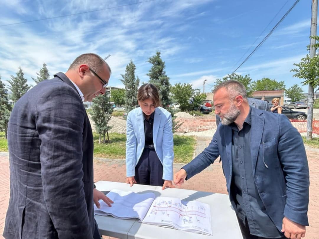 ნინო ლაცაბიძე - პრემიერ-მინისტრის მხარდაჭერით, რუსთავის მერიის გუნდი  კიდევ ერთ მნიშვნელოვან პროექტს ვახორციელებთ