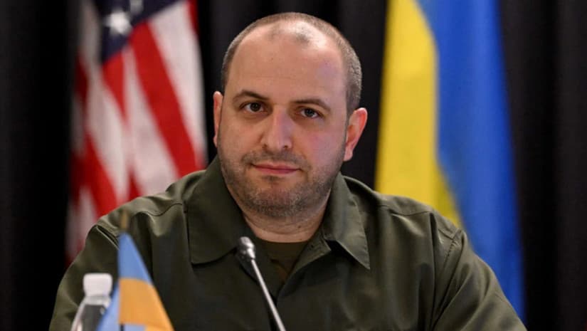 უმეროვი - უკრაინას შეუძლია ბრძოლის გაგრძელება, მაგრამ ეს ომი უნდა დასრულდეს