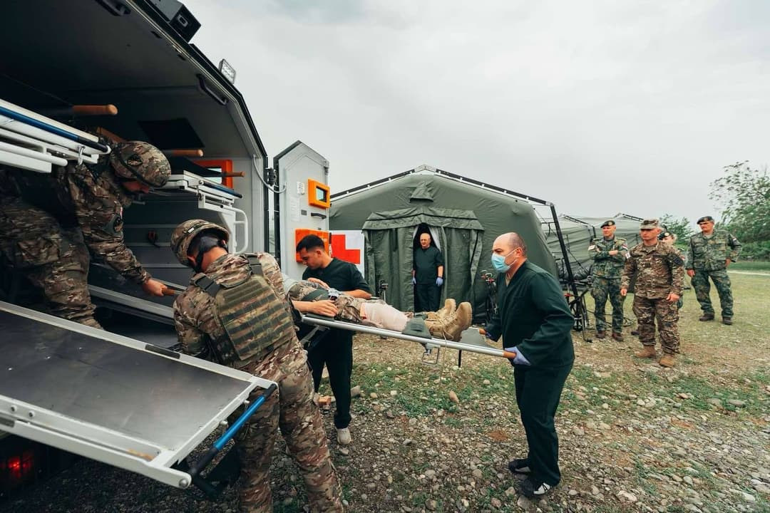 "ნატო-საქართველოს სწავლება 2025“-ის ფარგლებში I ბრიგადის სამედიცინო ასეულმა საველე ჰოსპიტლის (ROLE2F) საჩვენებელი სწავლება ჩაატარა