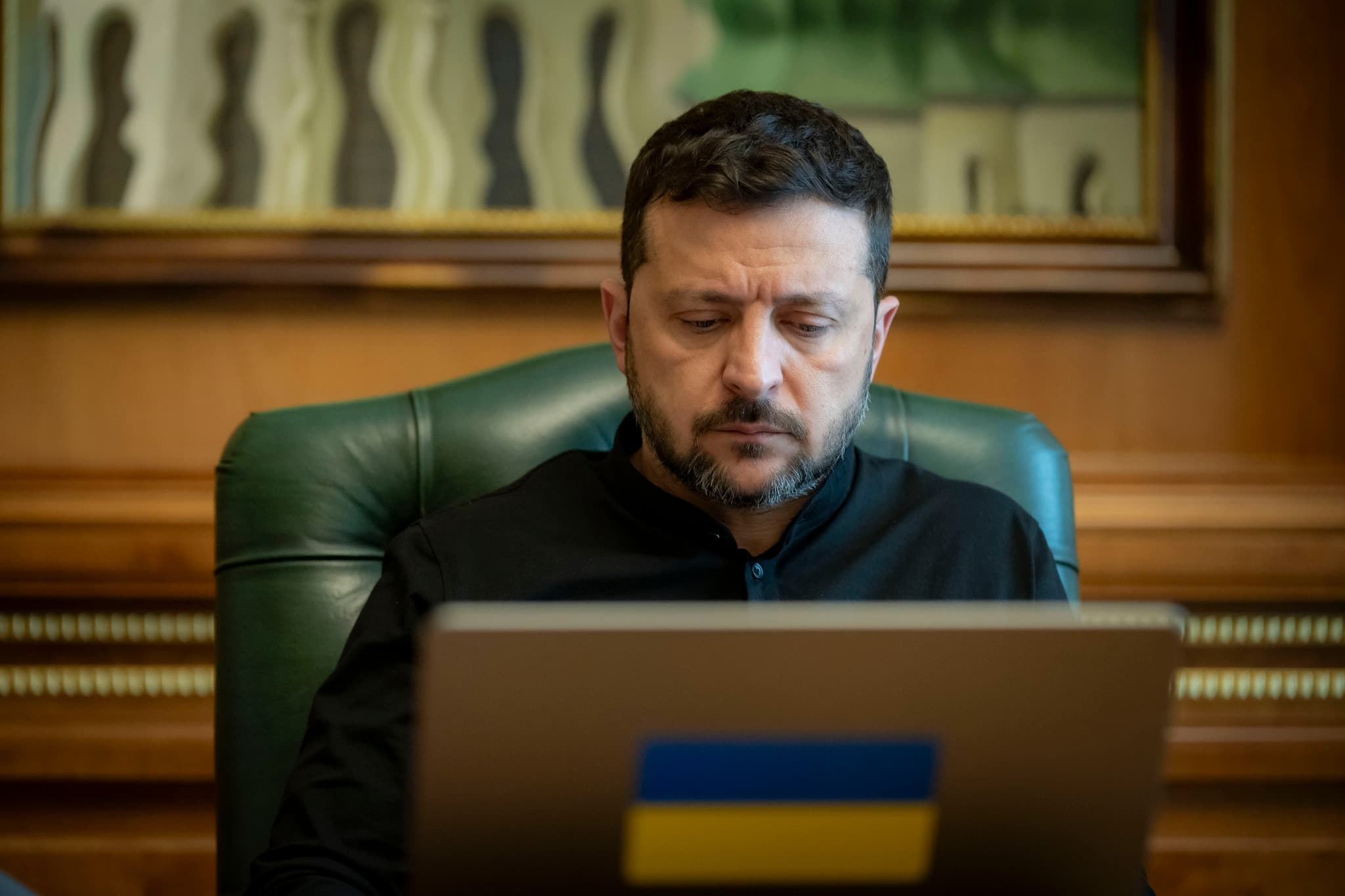 Frontnews image description