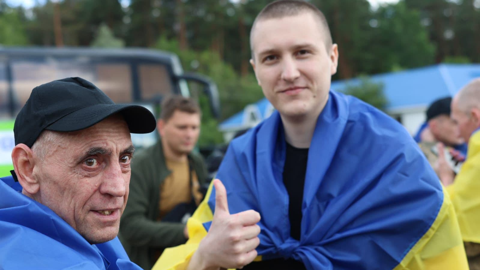 <p>Ukrainian Defense Minister Rustem Umerov has confirmed the return of another group of Ukrainian prisoners of war from Russian captivity, highlighting that among those brought home are severely wounded and seriously ill defenders of Ukraine, including soldiers under the age of 25.</p><p>“This exchange is the result of systematic diplomatic and coordinated efforts,” Umerov stated, underscoring the complexity and persistence required to secure the release of Ukrainian captives.</p><p>President Volodymyr Zelenskyy also addressed the development, announcing that another stage of prisoner exchanges had been completed. “Today, warriors of the Armed Forces, the National Guard, and the State Border Guard Service are returning home. Most of them had been in captivity since 2022. We are doing everything possible to find each person, to verify the information on every name. We must bring all our people home,” Zelenskyy wrote on social media, thanking everyone involved in the process.</p><p>As with previous exchanges, the exact location of the handover was not disclosed by Ukrainian authorities. On the Russian side, state news agency TASS, citing the Ministry of Defense, reported the return of another group of Russian military personnel from Ukrainian-controlled territory. According to the report, the exchanged Russian soldiers were transported to Belarus and from there transferred to clinics operated by Russia’s Defense Ministry.</p><p>The swap is part of an ongoing agreement between Kyiv and Moscow, initially reached during negotiations in Istanbul on June 2, which included arrangements for the exchange of both prisoners of war and the bodies of fallen soldiers.</p>