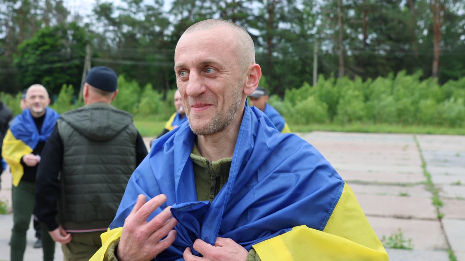 <p>Russia and Ukraine have carried out another round of prisoner exchanges, officials from both countries confirmed on Friday, marking a continuation of the fragile humanitarian agreement to swap prisoners of war and the bodies of fallen soldiers.</p><p>Ukrainian President Volodymyr Zelenskyy hailed the return of Ukrainian servicemen, many of whom had spent over two years in Russian captivity.</p><blockquote><p>“Most of the warriors returning today from Russian captivity had been held for over two years. And now, at last, they are home,” Zelenskyy said in a statement.</p></blockquote><p>He noted that the freed soldiers include defenders of Mariupol, Donetsk, Luhansk, Zaporizhzhia, Kherson, Kharkiv, and Chernihiv regions. Those released represent Ukraine’s Armed Forces, National Guard, and Border Guard Service.</p><blockquote><p>“I am grateful to everyone who is bringing our people back. We are working to ensure that the exchanges continue until we bring everyone back. Glory to Ukraine!” he added.</p></blockquote><p>Neither side disclosed the exact number of prisoners exchanged or the terms of the agreement. However, both Kyiv and Moscow have indicated that these exchanges are part of ongoing, behind-the-scenes negotiations mediated by third parties.</p>