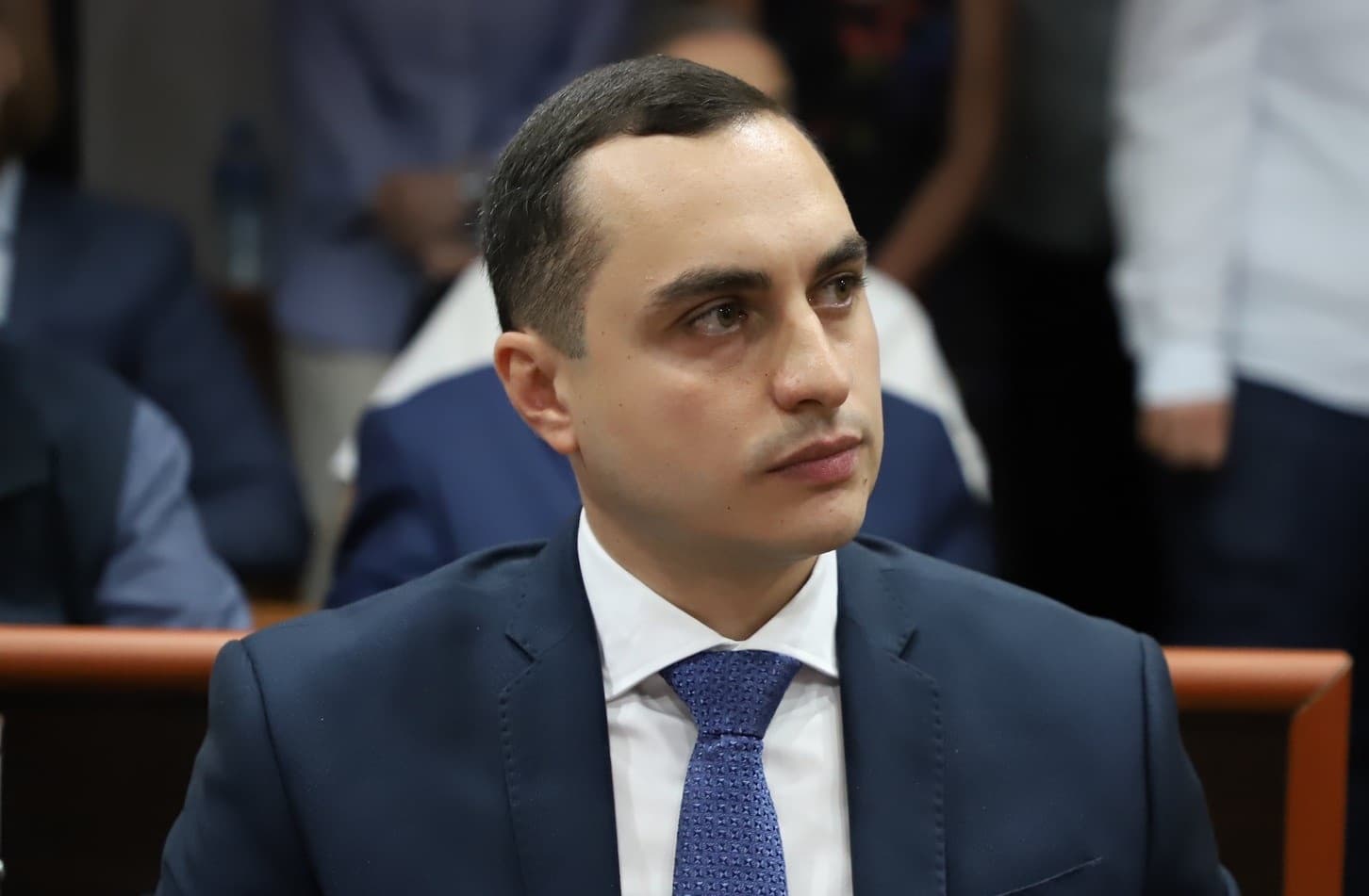 Frontnews image description