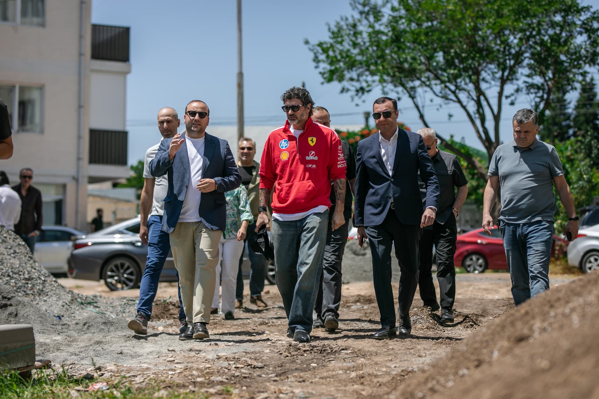 Frontnews image description