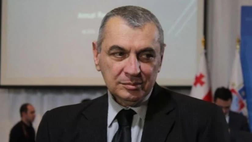 დავით ზურაბიშვილი - ამ ქვეყანაში ყველა რევოლუცია წარმატებით დამთავრდა იმიტომ, რომ ხელისუფლება შიგნიდან იყო დანგრეული და ამას დანგრევის არაფერი ეტყობა