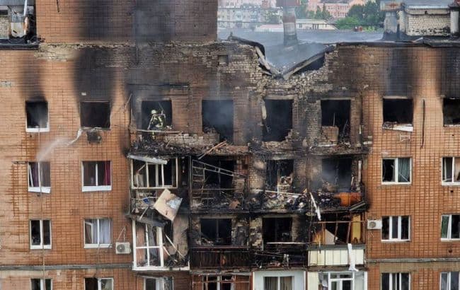 ხანძარი, დაღუპულები და დაშავებულები - ხარკოვზე რუსეთის თავდასხმის შედეგები (ფოტო)