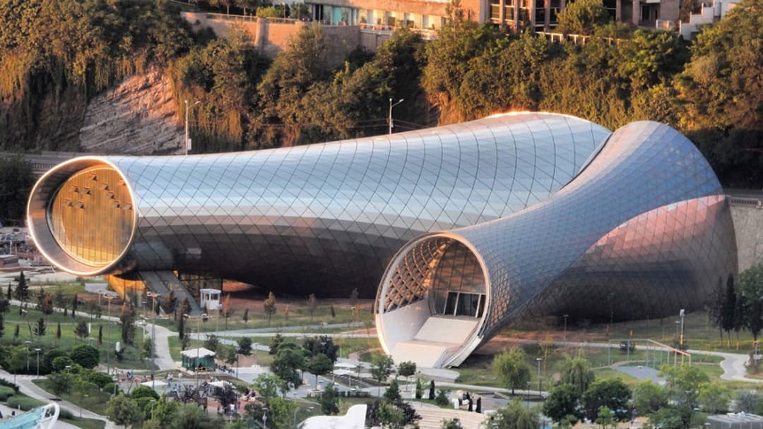 Tbilisi's Rike Tubes sold again – Hotel construction planned