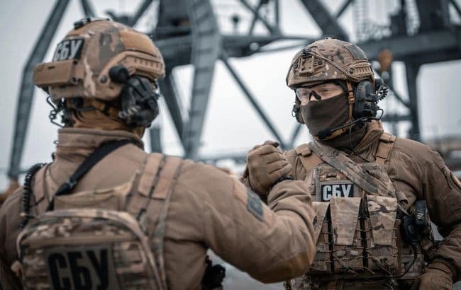 Ukrainian forces destroy two Russian jets in strike on Volgograd airfield