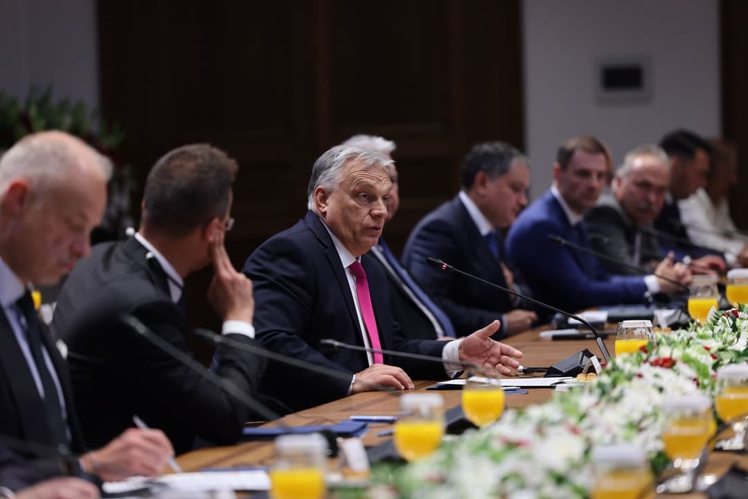 ვიქტორ ორბანი - ევროპული ეკონომიკა ახლა ძალიან ზიანდება, თქვენი 7%-იანი ზრდა არის გალაქტიკური მოვლენა