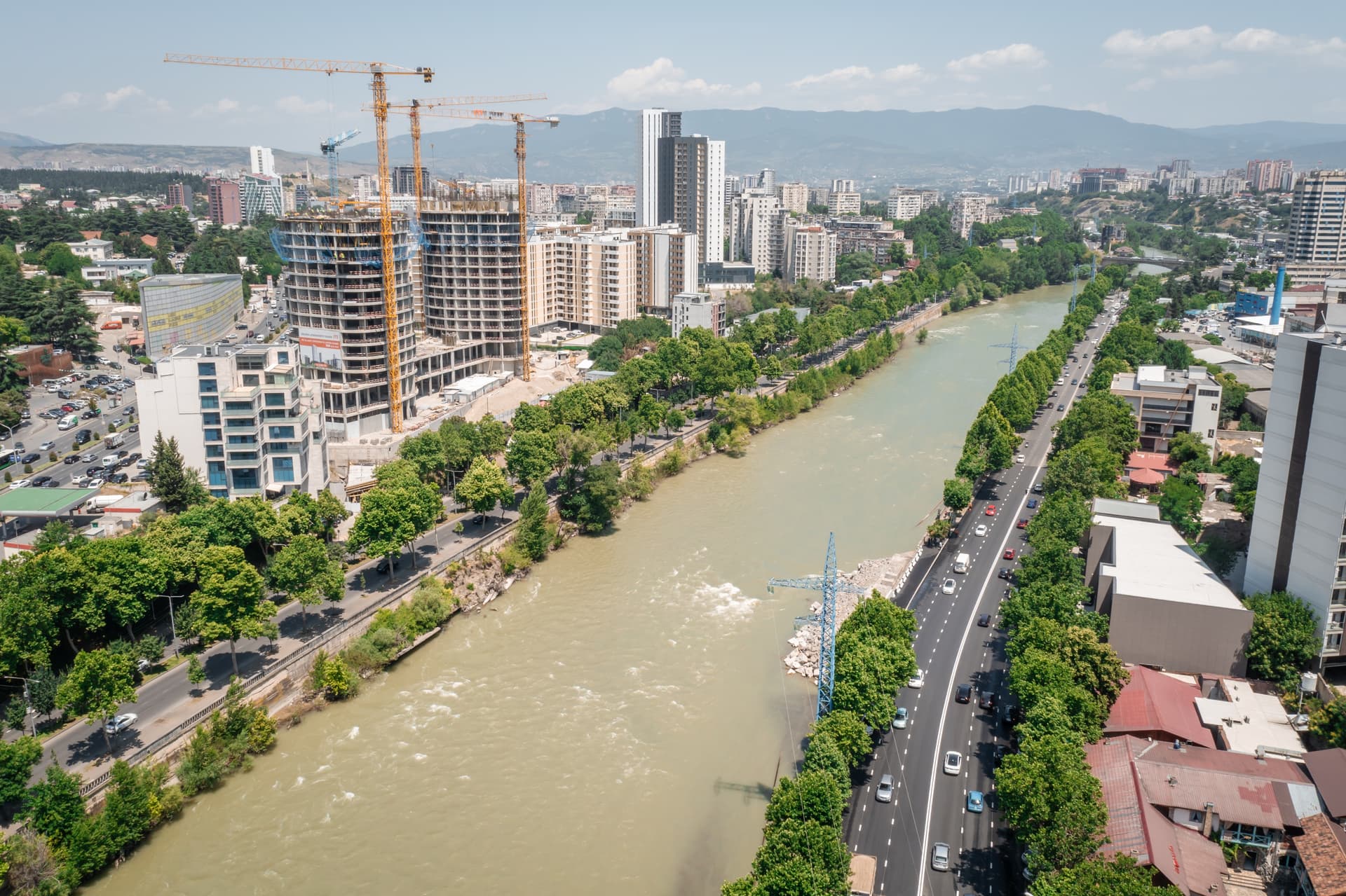 Frontnews image description