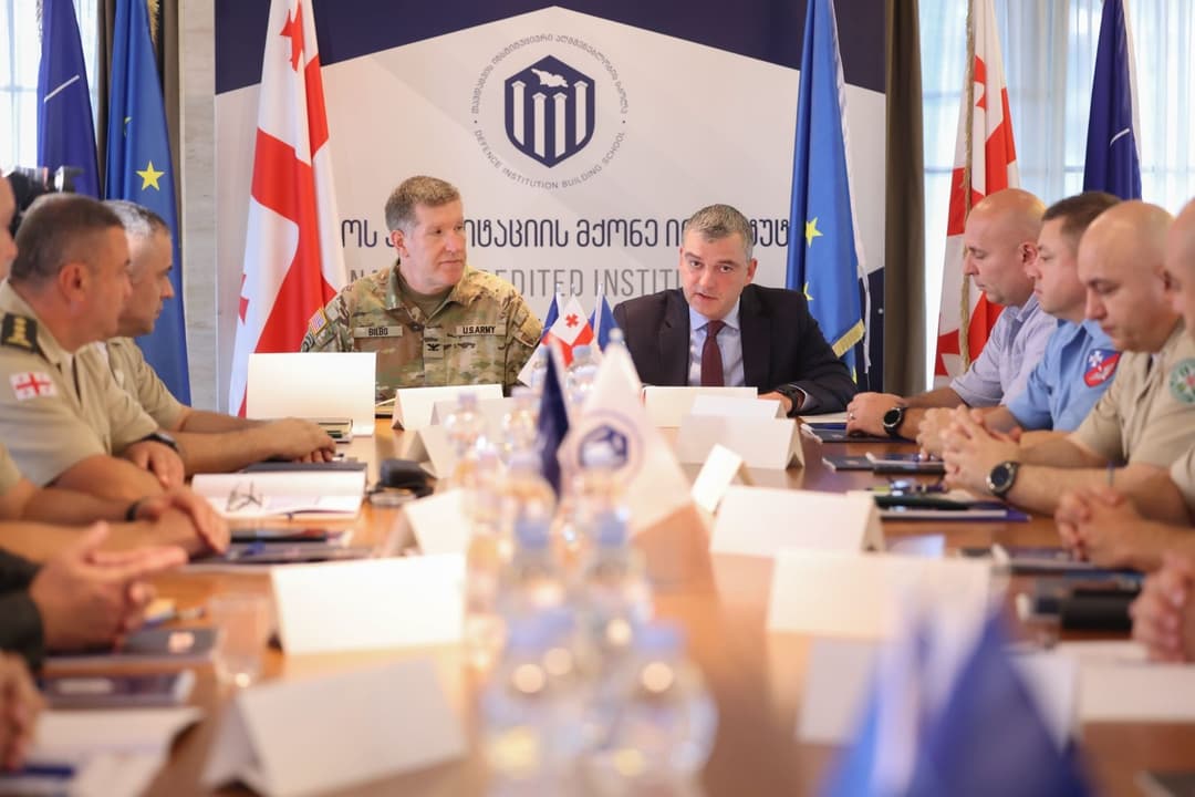 თავდაცვის ინსტიტუციური აღმშენებლობის სკოლაში უწყებათაშორისი კურსი გაიხსნა