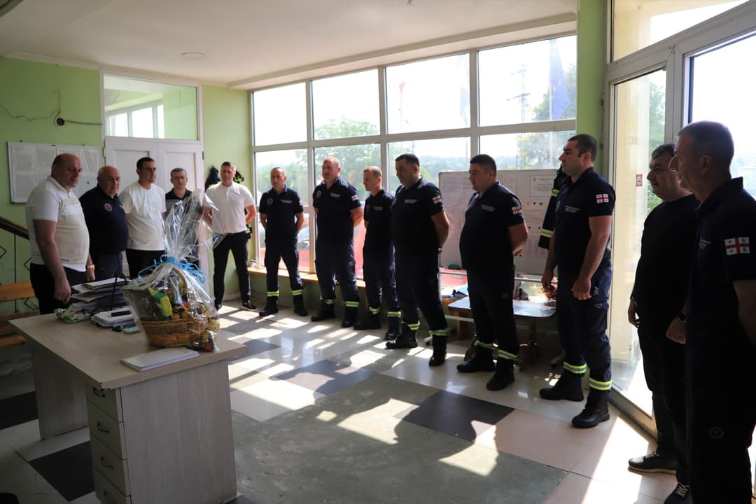 თერჯოლის მუნიციპალიტეტის მერმა მეხანძრე-მაშველებს პროფესიული დღე მიულოცა