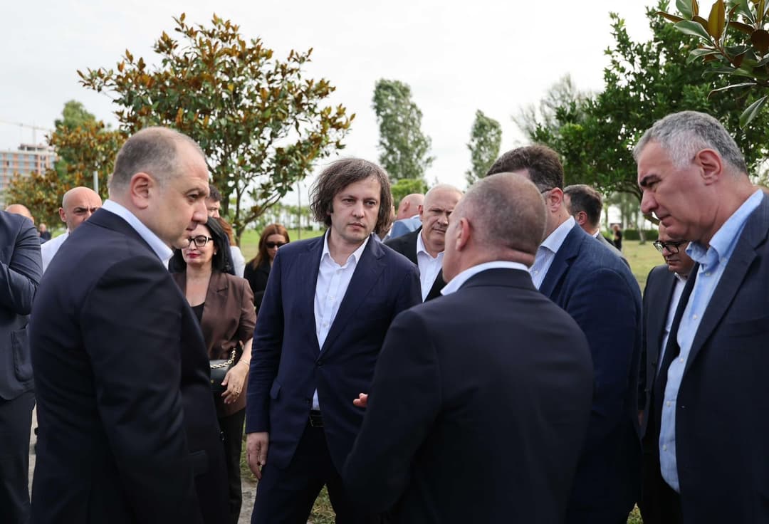 ირაკლი კობახიძე - განმუხურში სანაპირო ზოლი საჭიროებს აღდგენას და დაცვას, ყველაფერი უნდა გაკეთდეს, რომ განმუხური-ანაკლიის საკურორტო პოტენციალი მაქსიმალურად იყოს ათვისებული