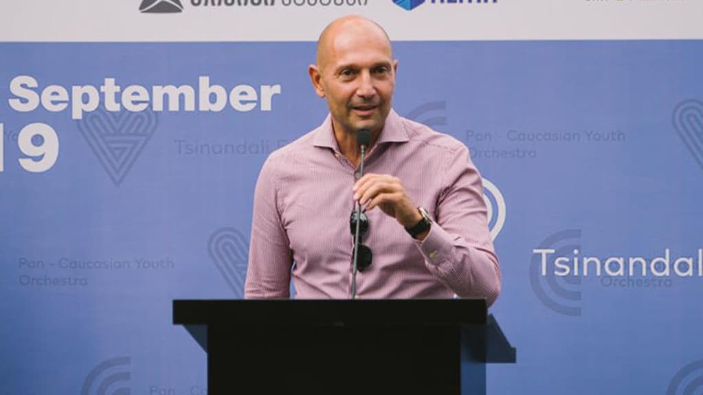 Frontnews image description