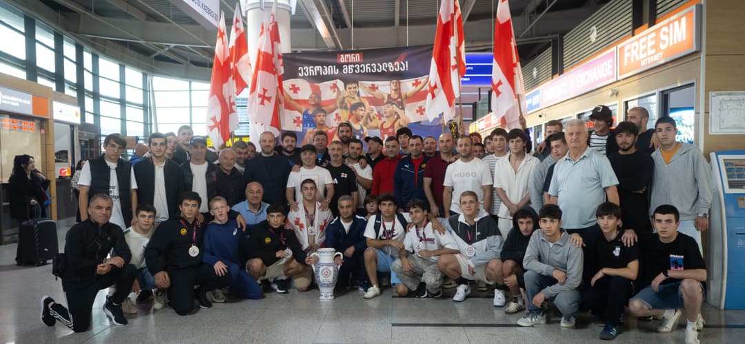 გორის მერის მოვალეობის შემსრულებელმა თავისუფალი სტილით მოჭიდავეთა ნაკრების წევრებს ევროპის ახალგაზრდულ ჩემპიონატში მიღწეული შედეგი მიულოცა