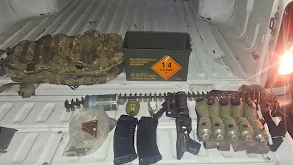 გურიაში ცეცხლსასროლი იარაღის და საბრძოლო მასალის უკანონო შეძენა-შენახვის ბრალდებით ორი პირი დააკავეს