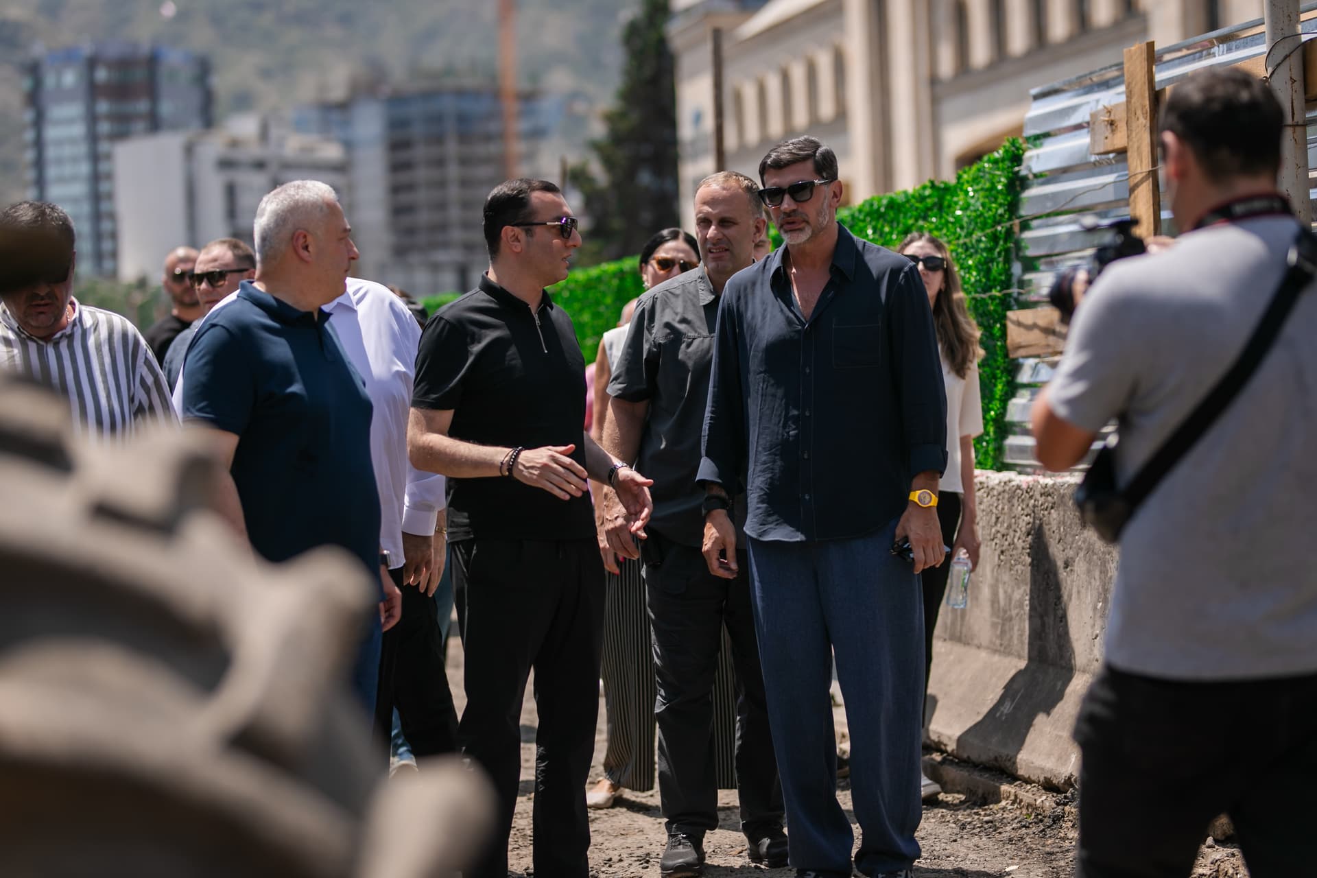 Frontnews image description