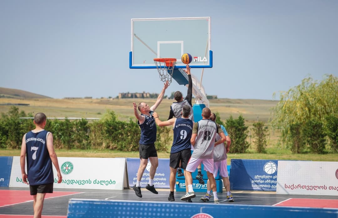 თავდაცვის სამინისტროში გიორგი ანწუხელიძის სახელობის 3X3-ზე კალათბურთში ტურნირი დაიწყო