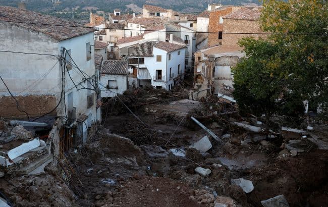 ტეხასში წყალდიდობის შედეგად დაღუპულთა რიცხვი 51-მდე გაიზარდა, მათ შორის 15 ბავშვია