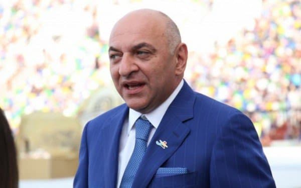 ალექსი ახვლედიანს სასამართლომ 30 000-ლარიანი გირაო შეუფარდა და სასამართლო დარბაზიდან გათავისუფლდა