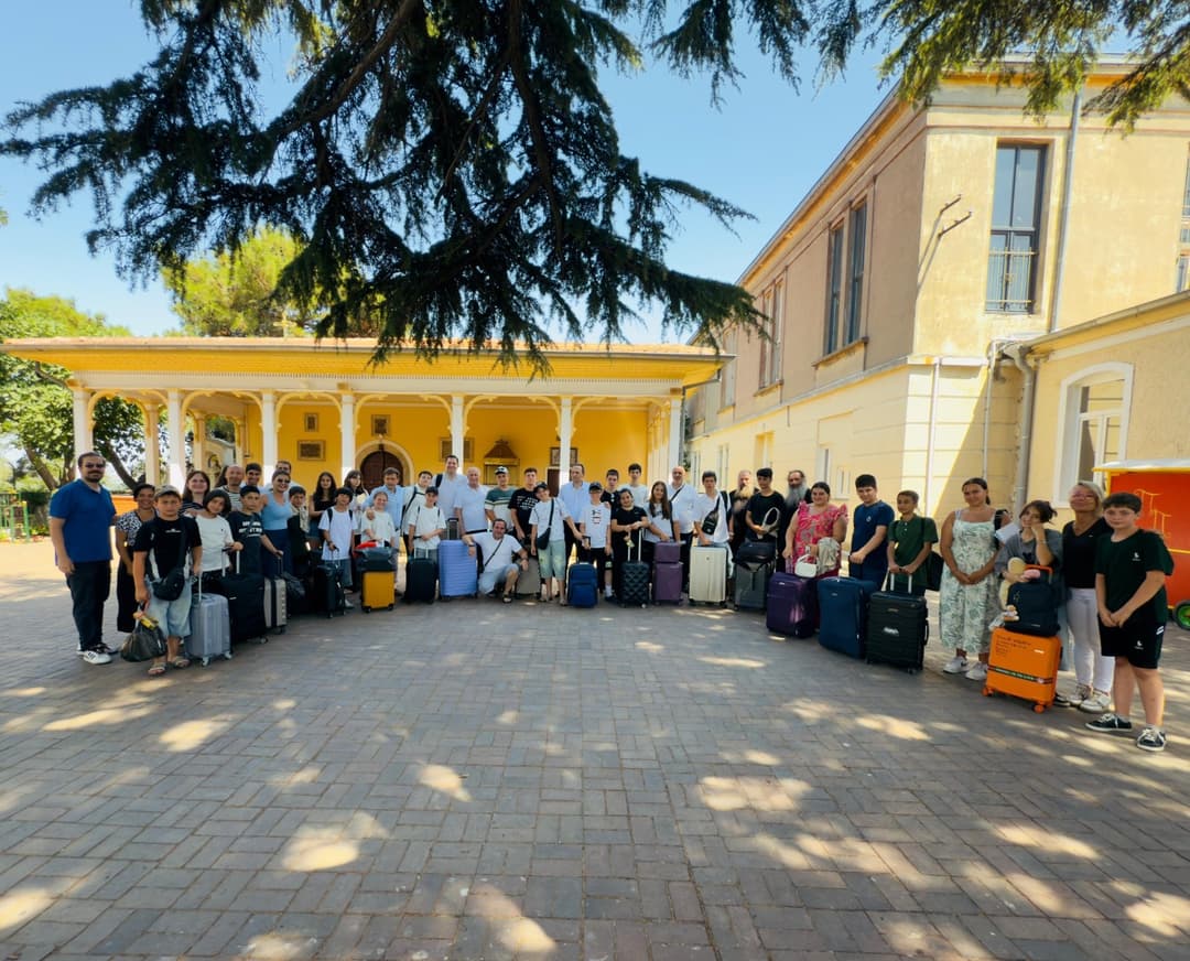 აფხაზეთის მთავრობის წევრები თურქეთის რესპუბლიკაში სამუშაო ვიზიტის ფარგლებში საერთაშორისო ბანაკის მონაწილეებს შეხვდნენ