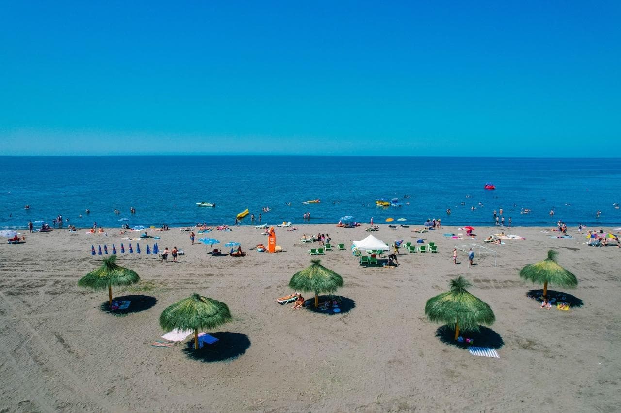 Frontnews image description