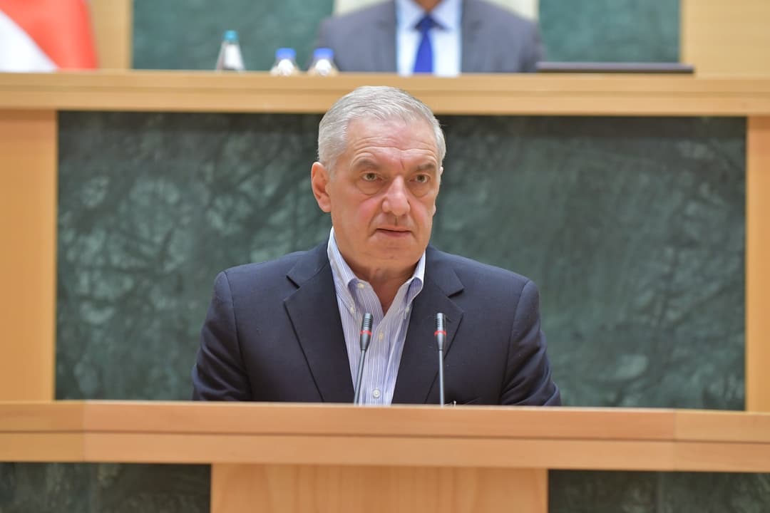 გიორგი ვოლსკი - ეს უბადრუკები ცდილობენ ჩემი მწარე ირონიით ნათქვამი პასუხი ისე წარმოაჩინონ თითქოს წერილის არსებობა დავაყენე ეჭვქვეშ